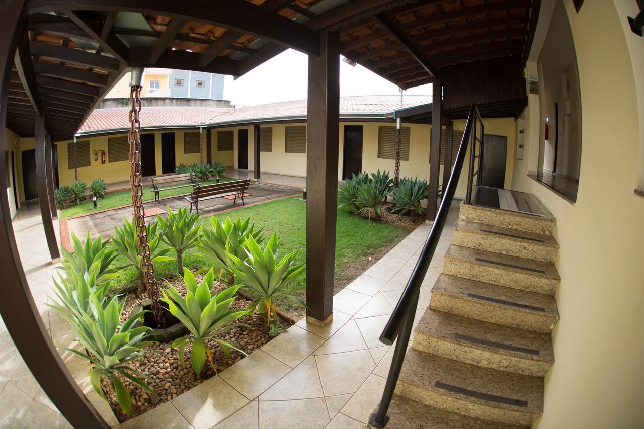 Happy Inn Hotel Jaguariúna エクステリア 写真